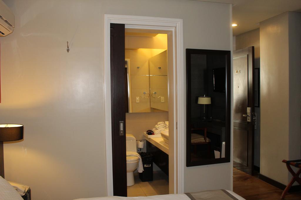 Ciudad Fernandina Hotel Vigan Bagian luar foto